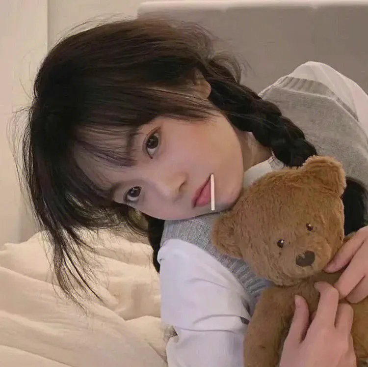 贺少的闪婚暖妻第三季封面